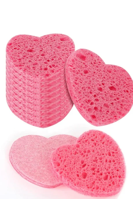 Clover Heart Facial Sponge5