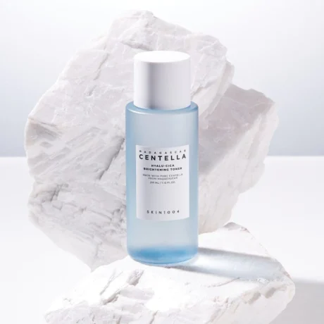 Hyalu-Cica Brightening Toner2