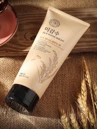 Rice Water Bright Rice Bran Foaming Cleanser3