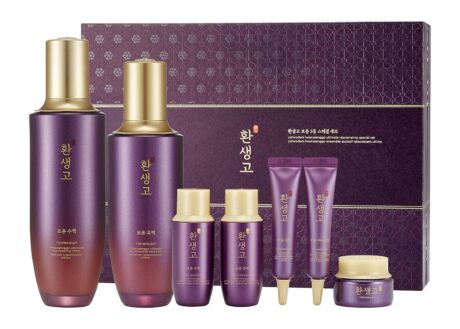 Yehwadam Hwansaenggo Ultimate Rejuvenating Toner1