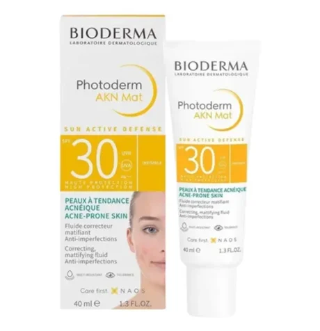 Photoderm AKN Mat SPF 30 40mls