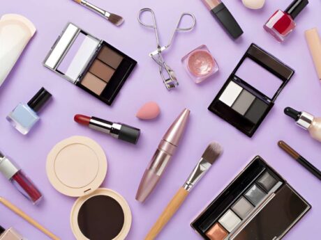 দীর্ঘস্থায়ী মেকআপ বজায় রাখার পদ্ধতি | Long Lasting Makeup Tips