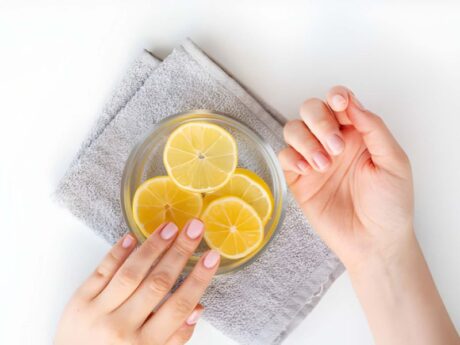 দৈনন্দিন কাজের পরও নখ সুন্দর রাখার সহজ টিপস | Nail Care BD 1 দৈনন্দিন কাজের পরও নখ সুন্দর রাখার সহজ টিপস | Nail Care BD