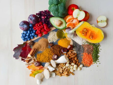 প্রাকৃতিক অ্যান্টিঅক্সিডেন্ট সমৃদ্ধ খাবার ও মাস্ক: সম্পূর্ণ গাইড